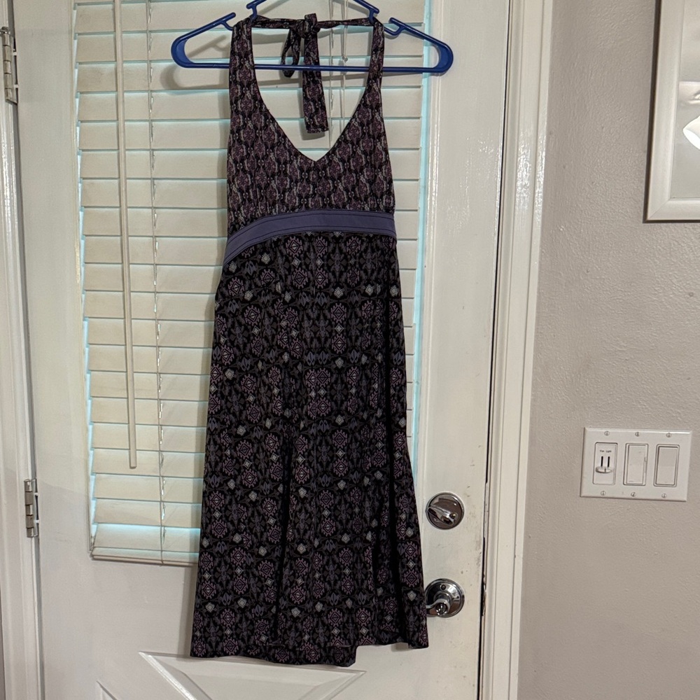 Athleta Floral Athleisure Dress - Purple and Black